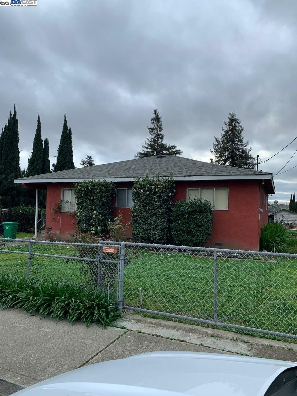 18449 Standish Ave  Hayward CA 94541 photo