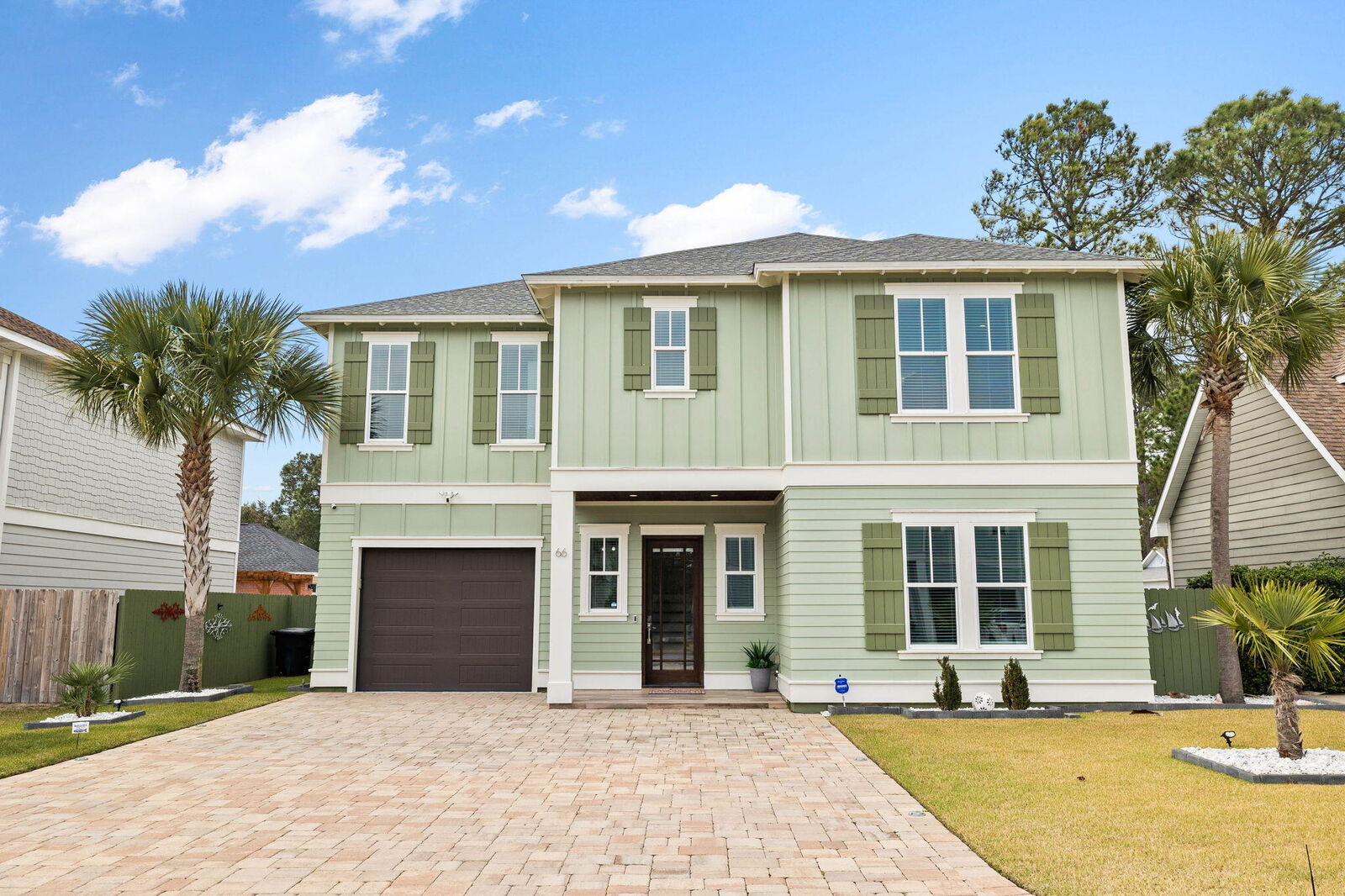 Property Photo: 66 Rivercrest Circle FL 32459