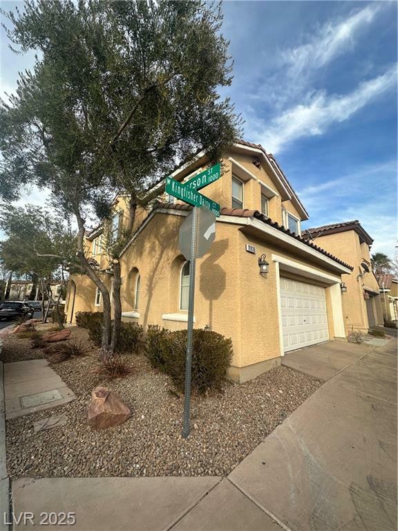 Property Photo:  11936 Kingfisher Daisy Court  NV 89138 