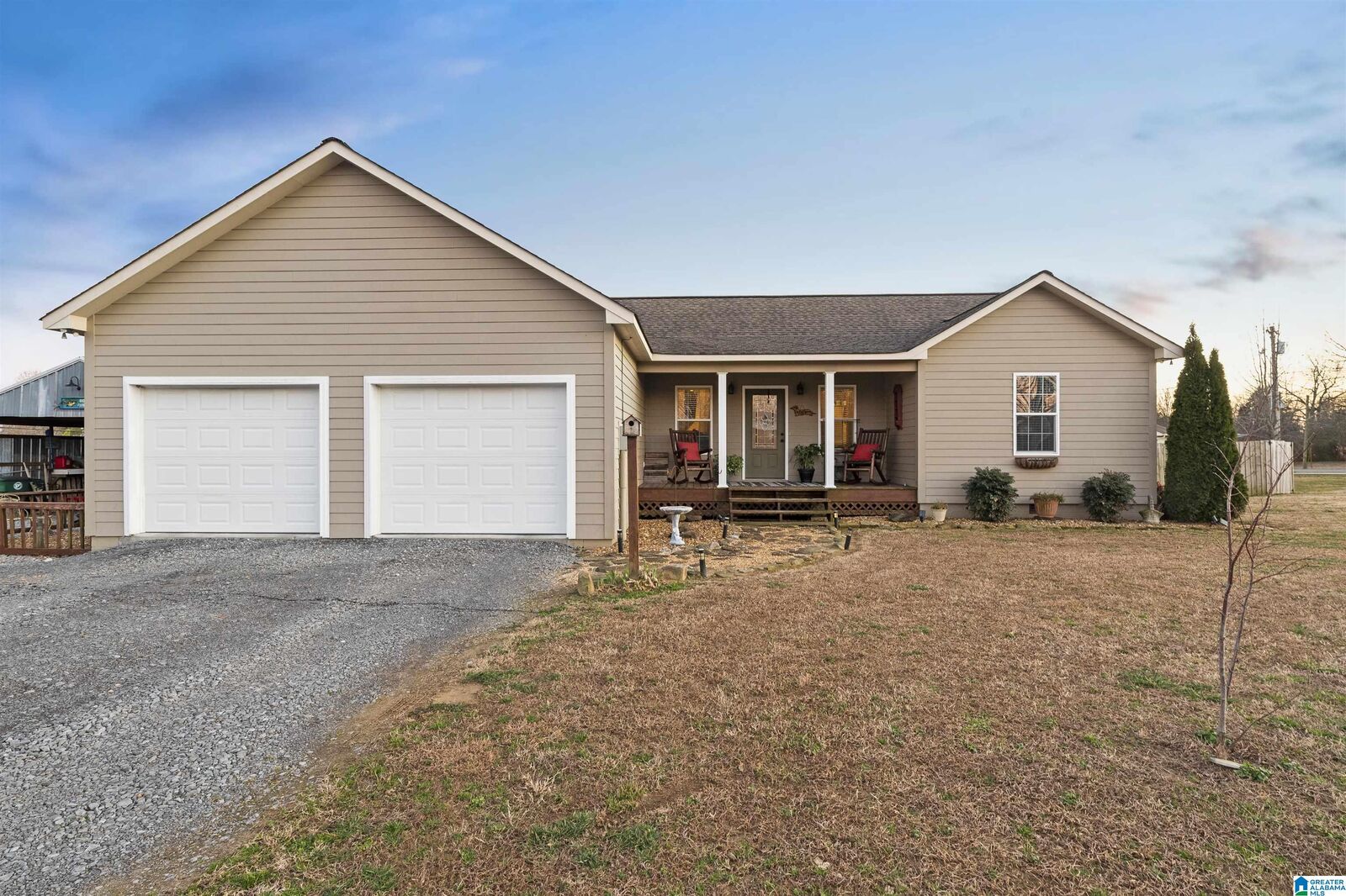 Property Photo: 66 County Road 1544 AL 35621