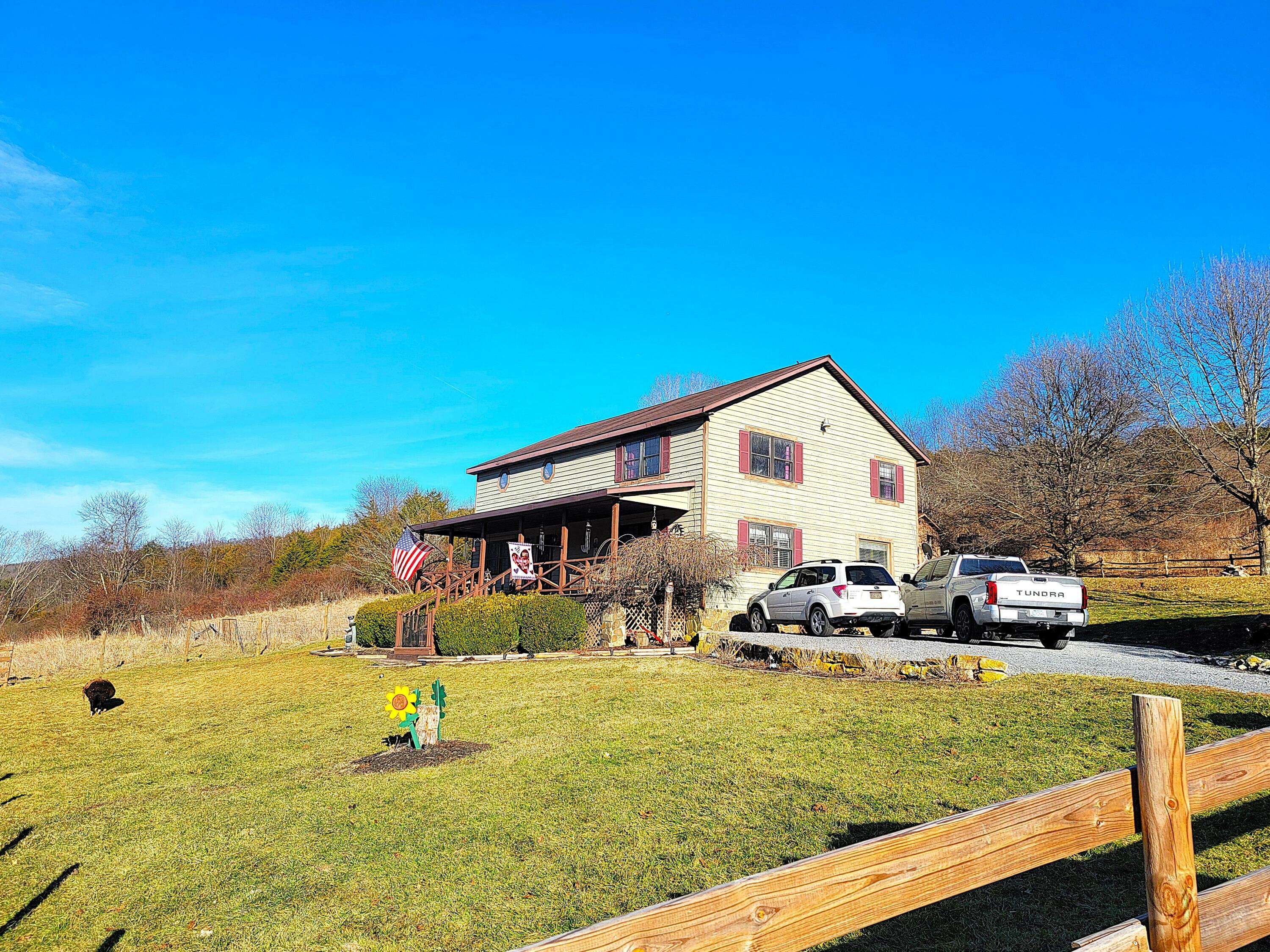 Property Photo:  1000 Hedrick Rd  WV 24976 