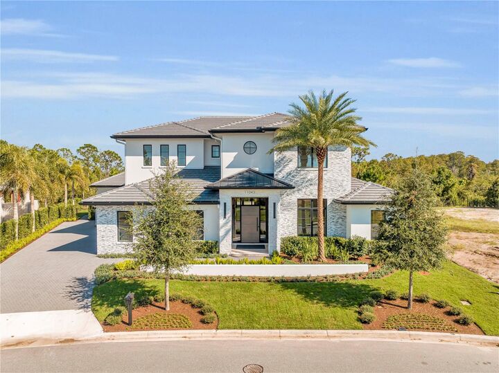 Property Photo: 11043 Cromwell Road FL 32827