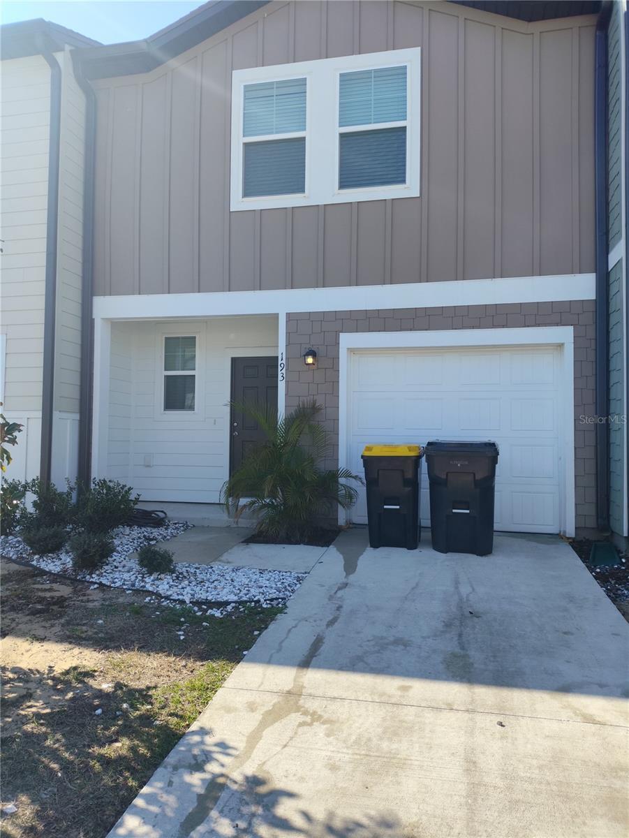 Property Photo: 193 Mandovi Street 193 FL 33837