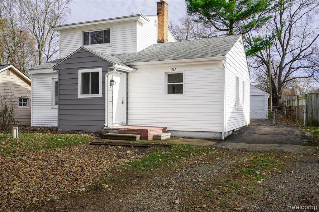 Property Photo:  967 Keith Street  MI 48371 4540 