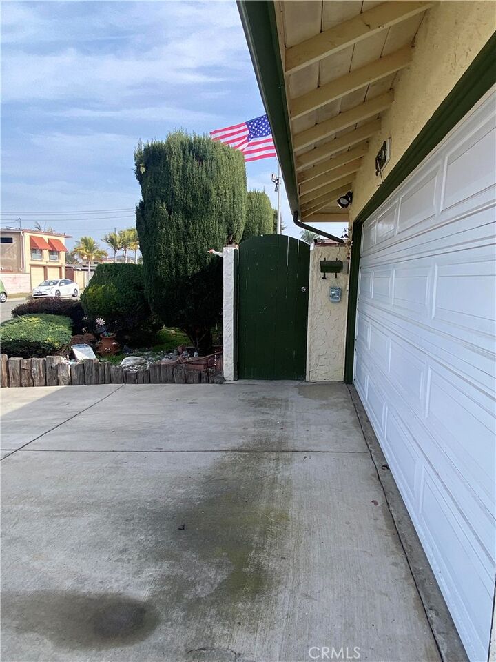 Property Photo: 5512 Harold Place CA 92647