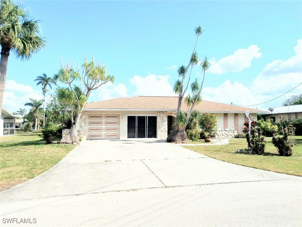 4909 Normandy Court  Cape Coral FL 33904 photo