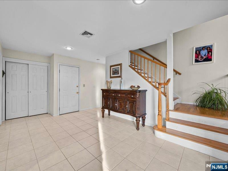 Property Photo:  30 Elinora Drive  NJ 07465 