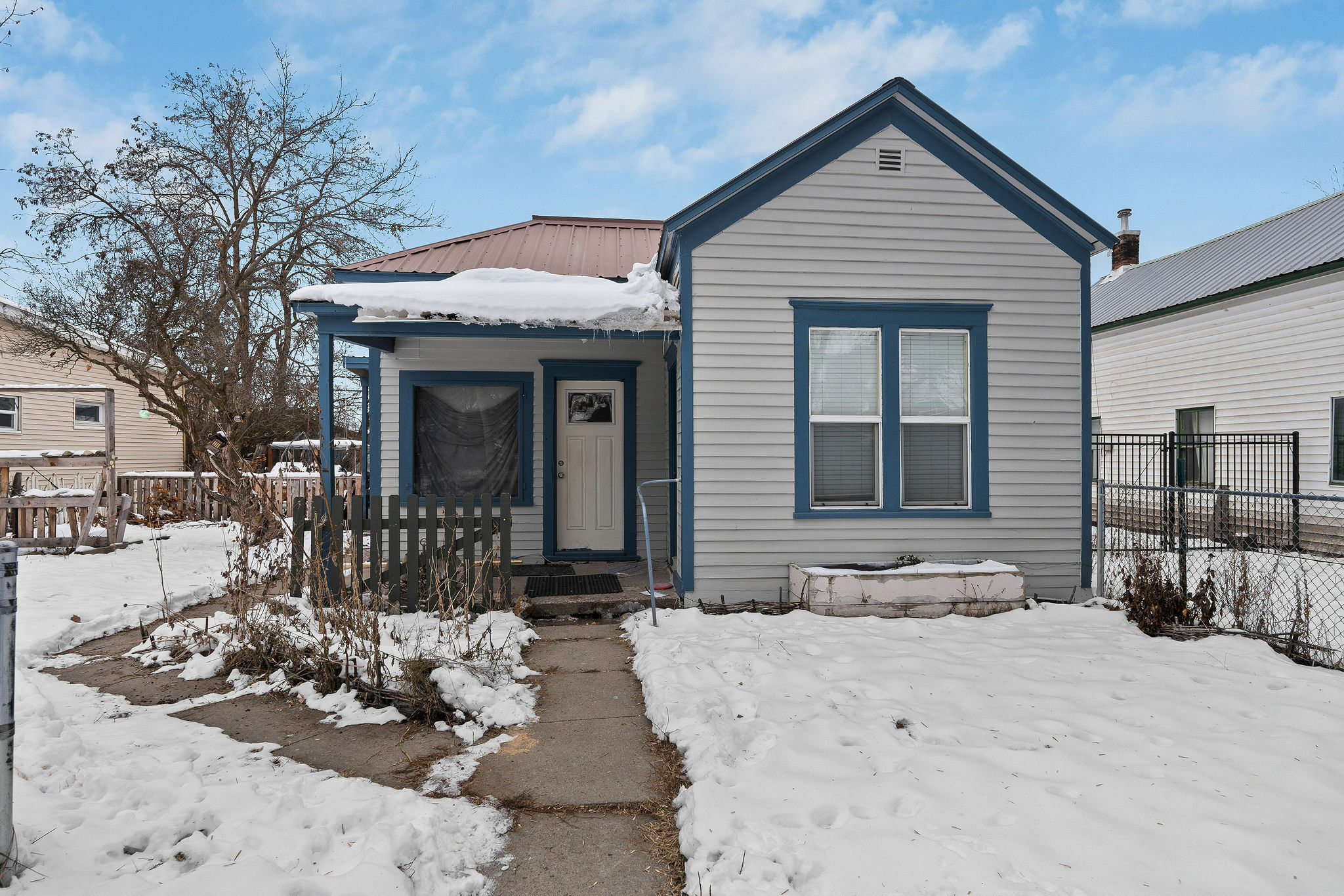 Property Photo:  420 And 426 2nd Avenue E  MT 59901 