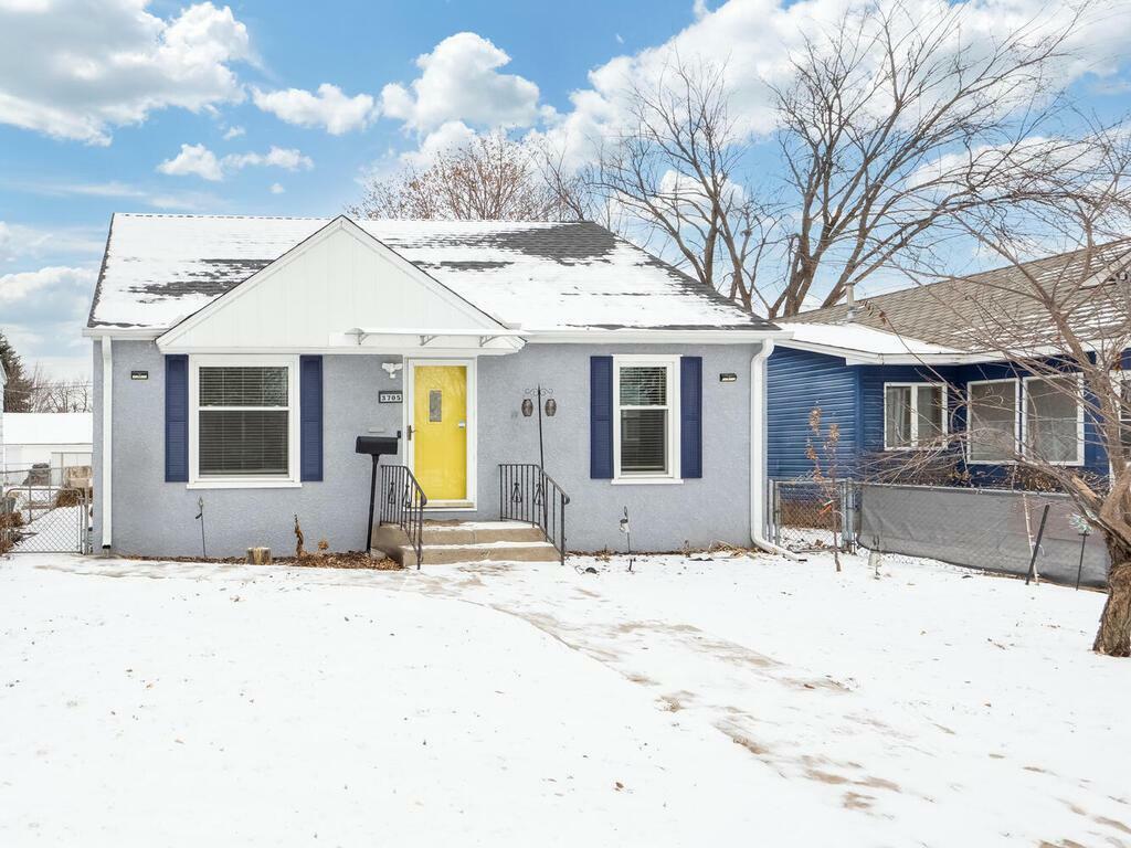 Property Photo:  3705 Orchard Avenue N  MN 55422 