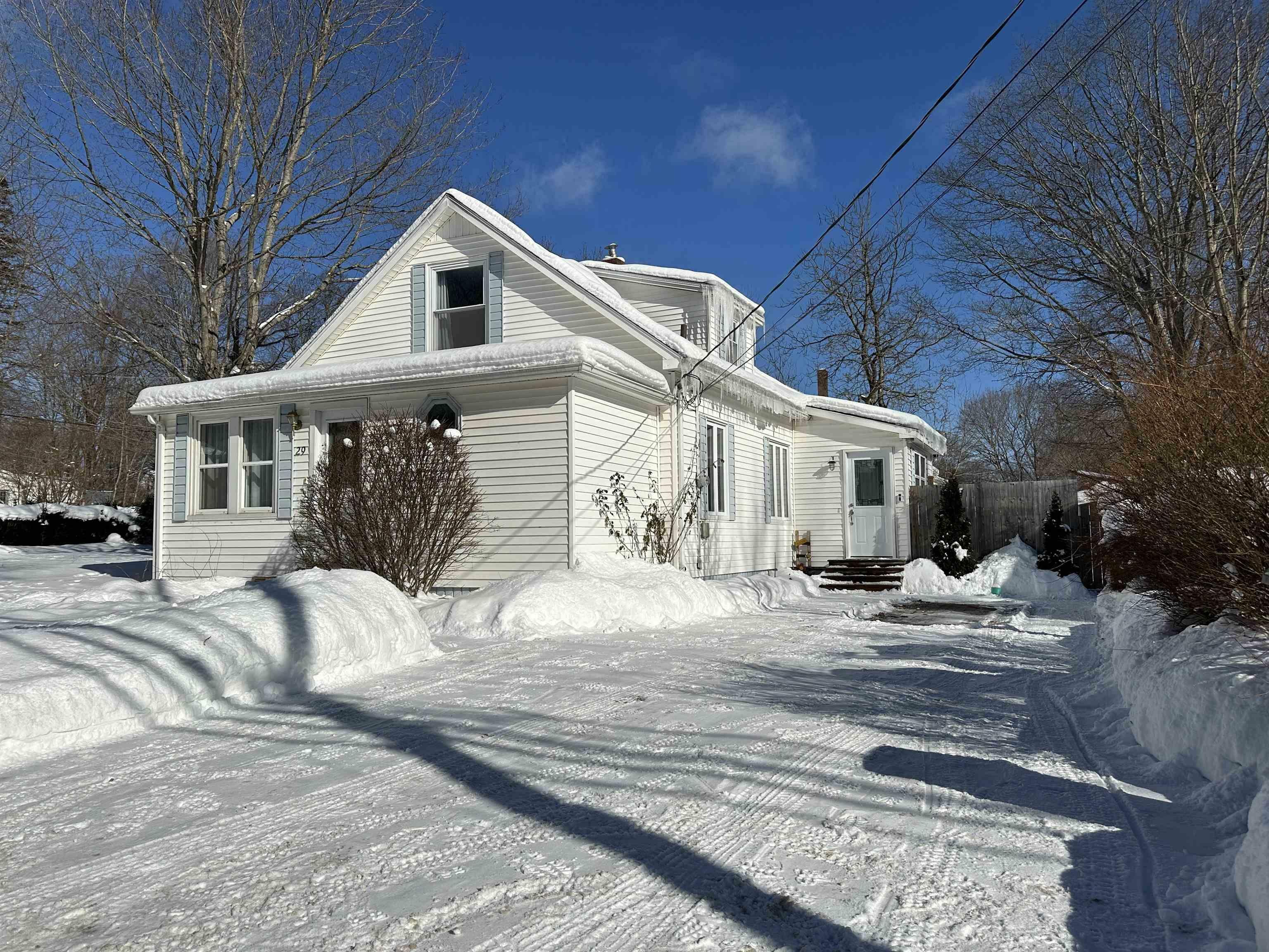 Property Photo:  29 Bridge Street  NS B0S 1P0 