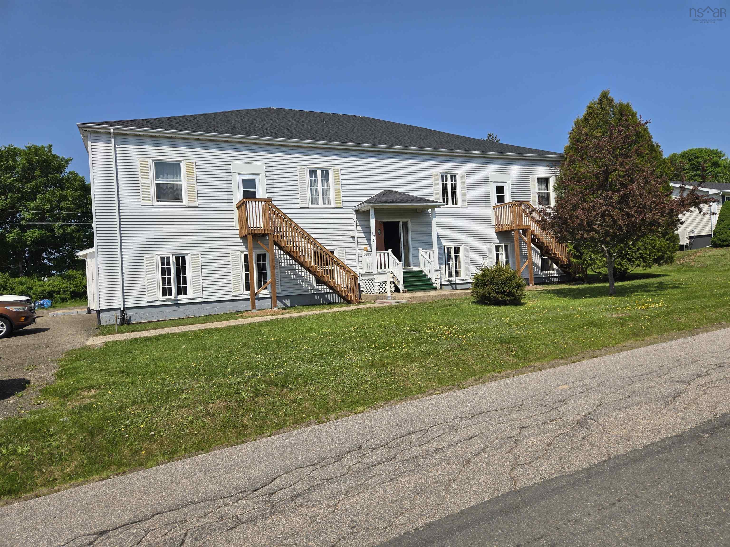 Property Photo: 127-140-142-144 Third Avenue NS B0V 1A0