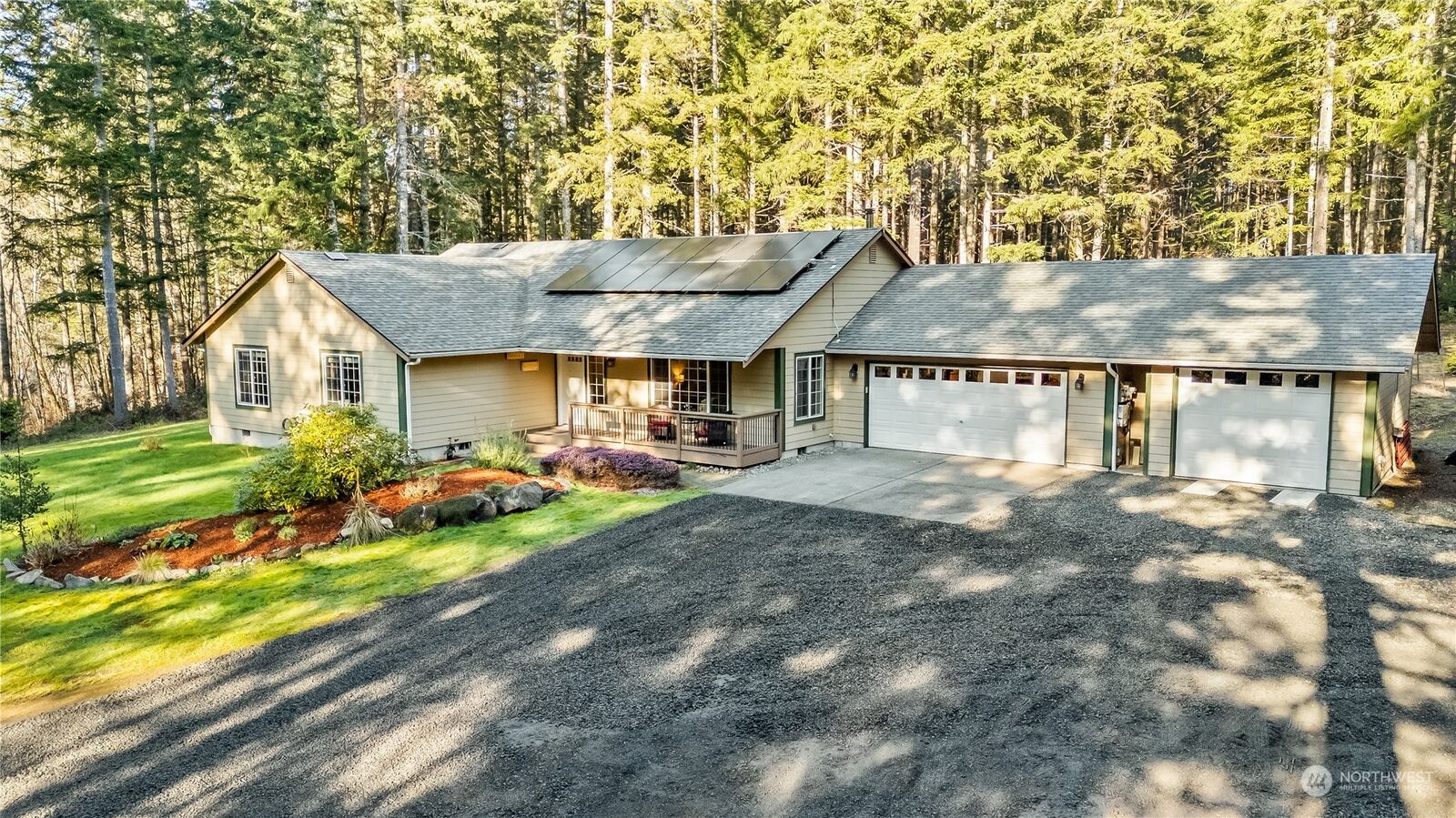 Property Photo: 13911 180th Avenue NW WA 98329