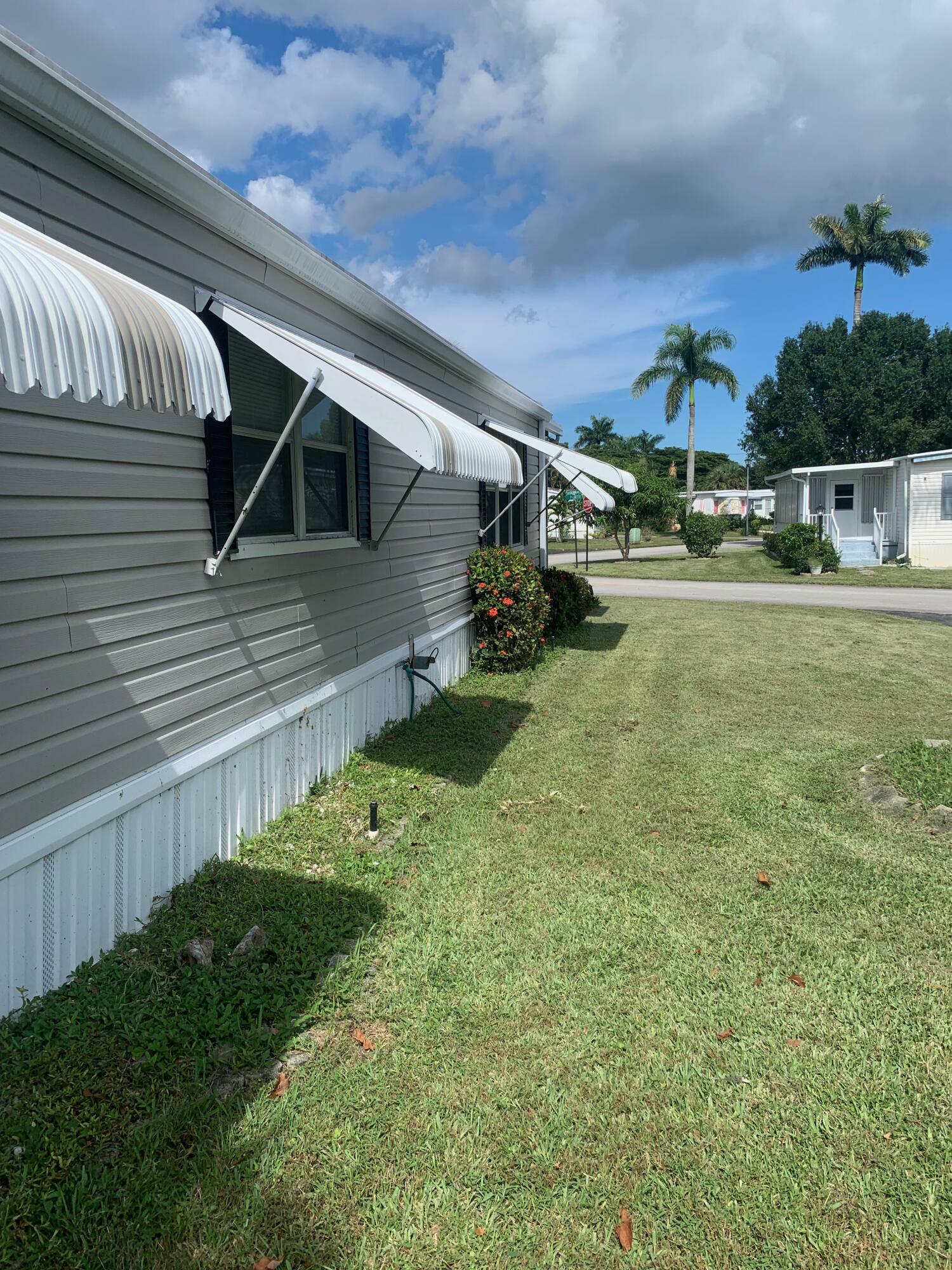 Property Photo:  12375 S Military Trail 122  FL 33436 