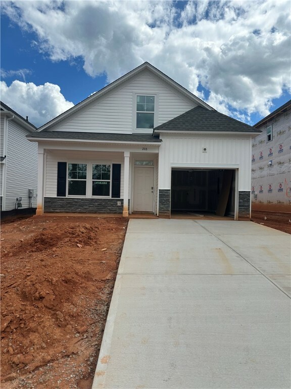 Property Photo: 203 Brown Circle SC 29642
