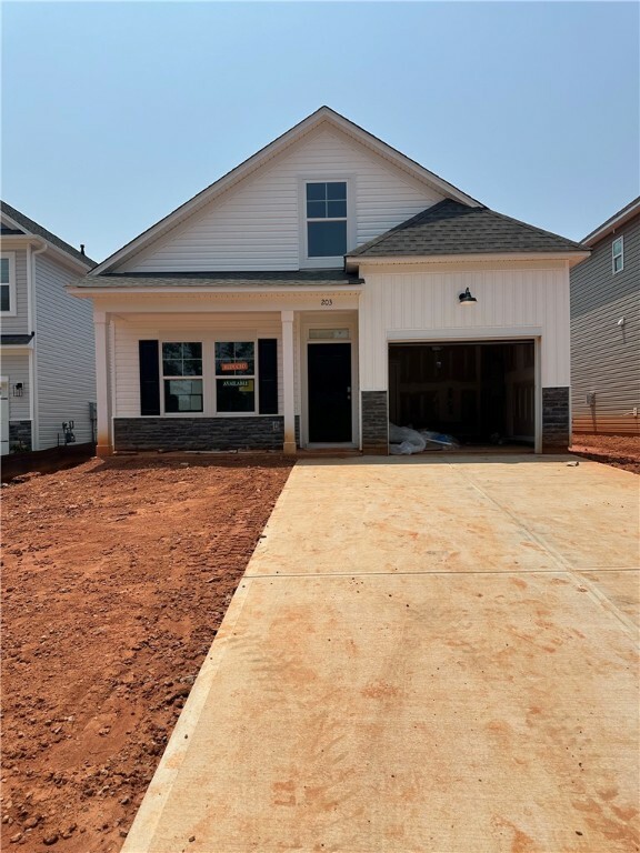 Property Photo: 203 Brown Circle SC 29642