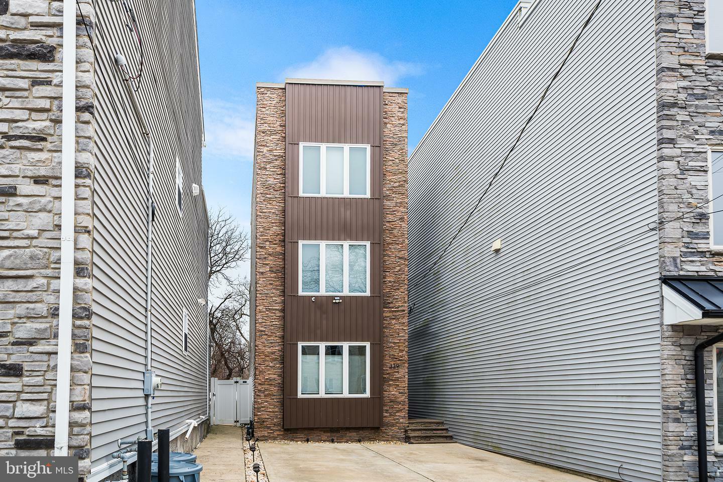 Property Photo:  339 Delmar Street  PA 19128 