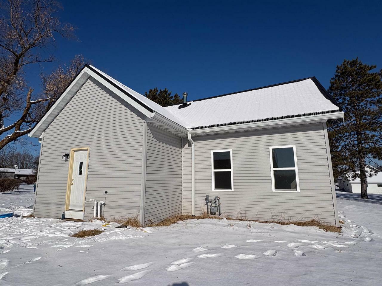 Property Photo:  109 Emmonsville Road  WI 54440 