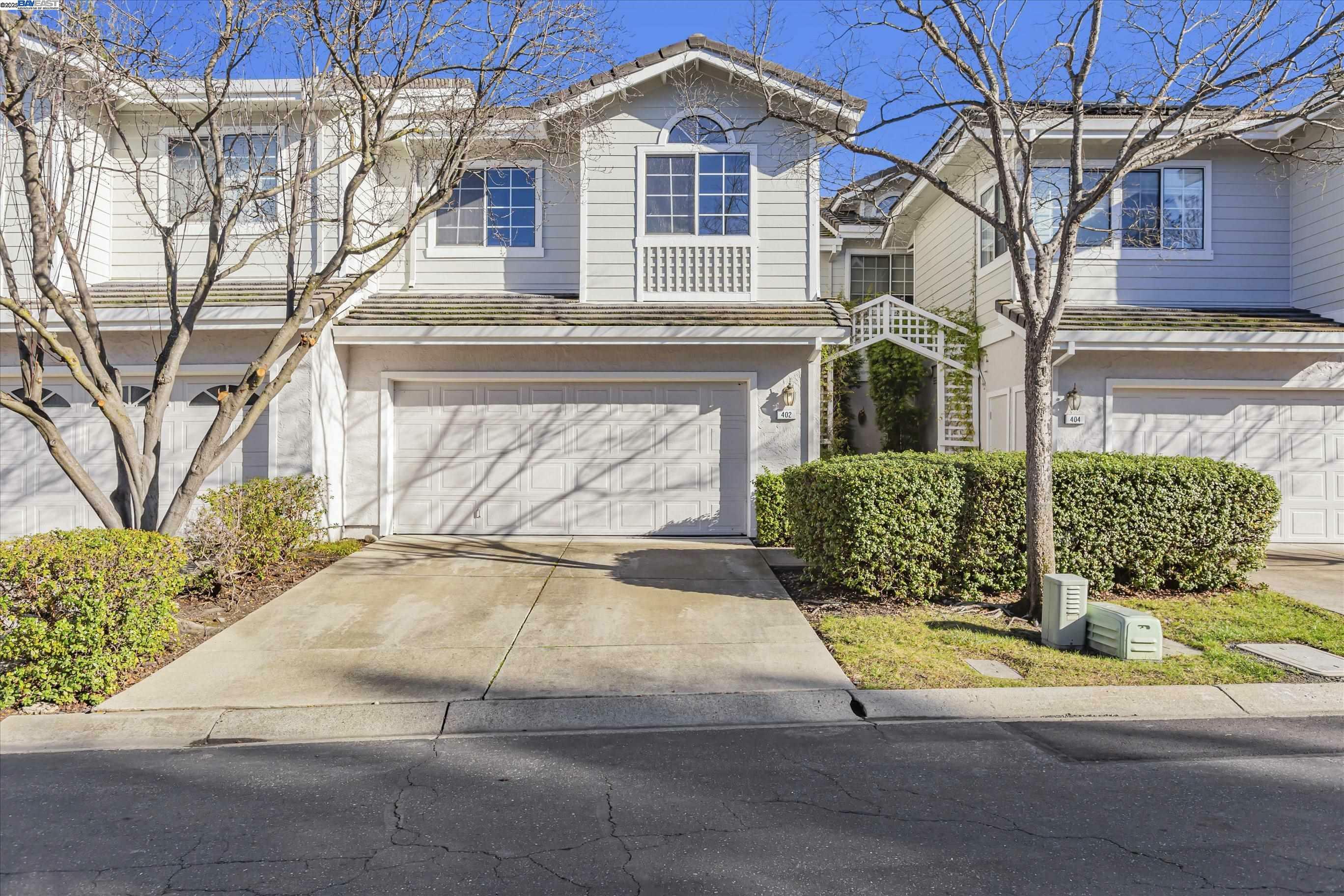 Property Photo:  402 Gingerwood Ln  CA 94506 