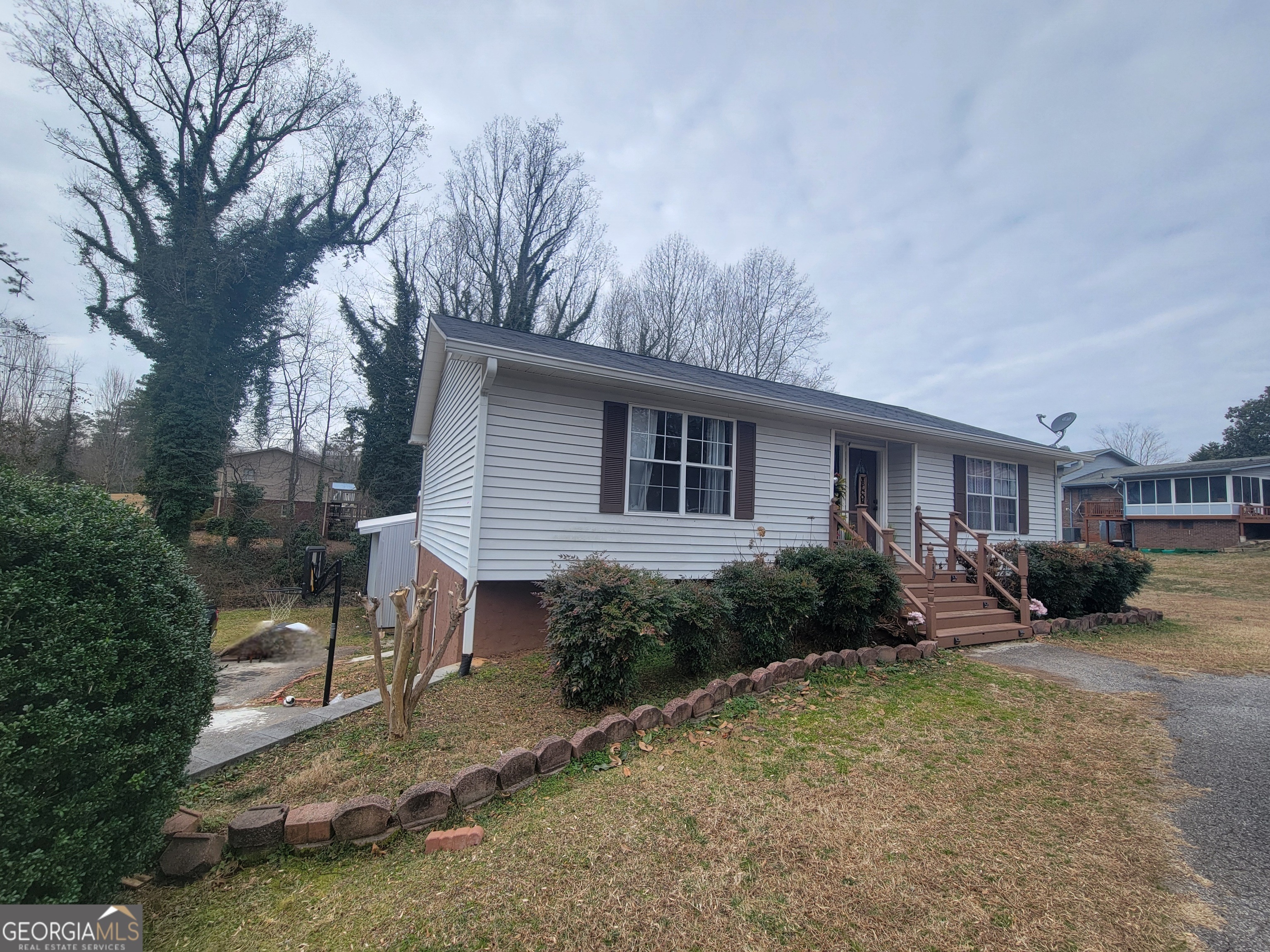 Property Photo:  340 Hillandale Street  GA 30531 