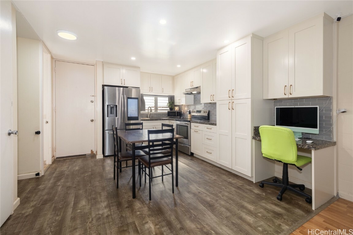 Property Photo: 92-739 Makakilo Drive 21 HI 96707
