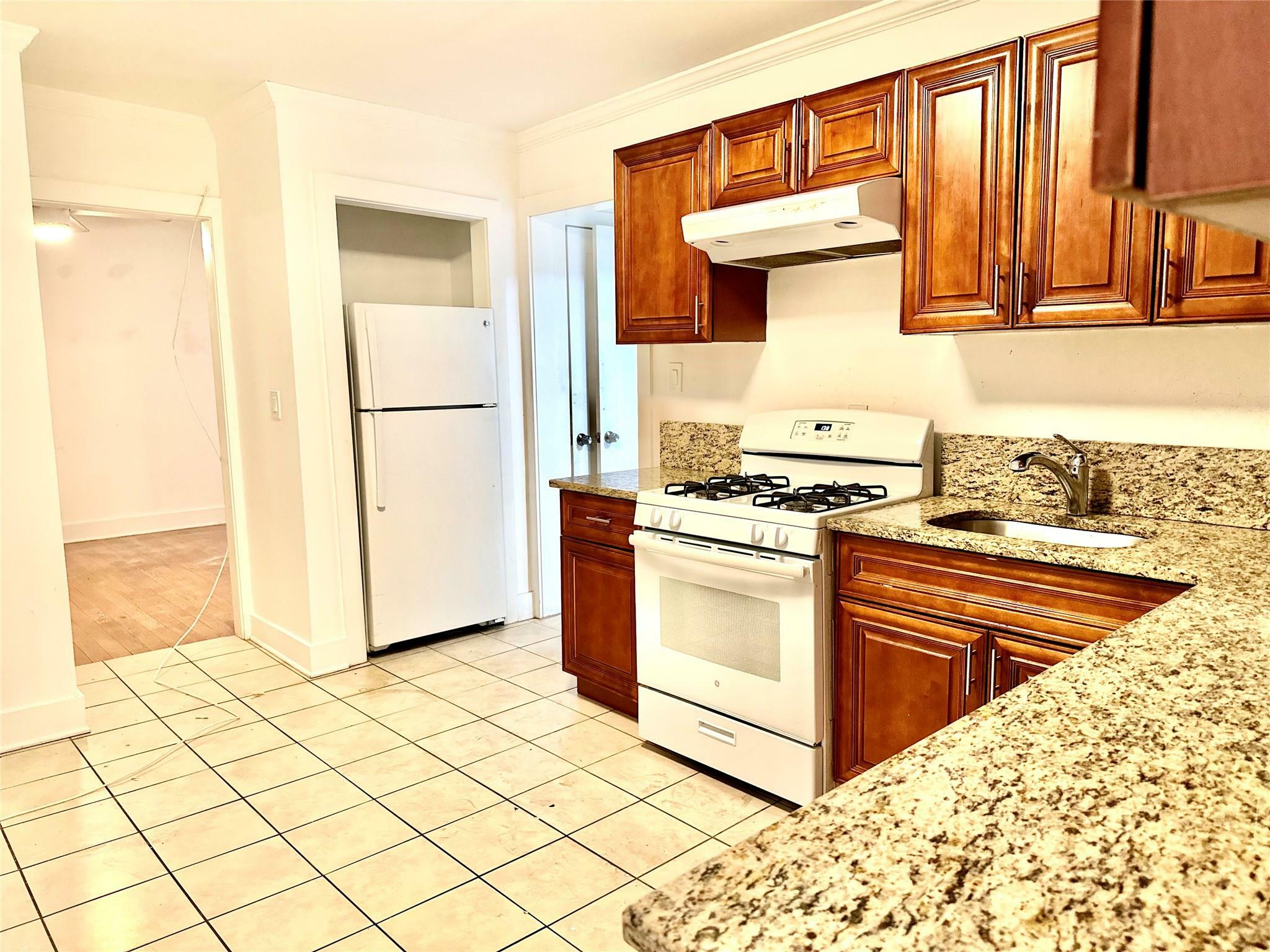 Property Photo:  232 Fifth Avenue S  NY 10803 