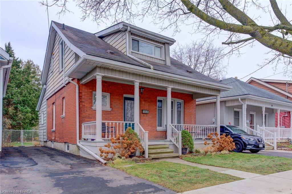 12 Helen Avenue  Brantford ON N3T 1C7 photo