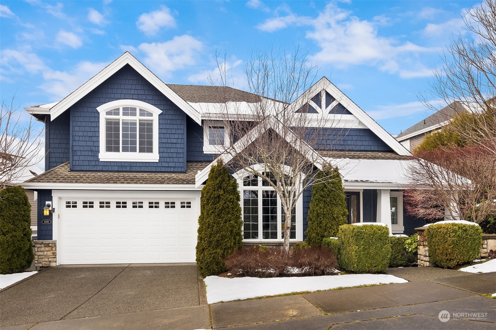 Property Photo: 2570 NE Daphne Street WA 98029