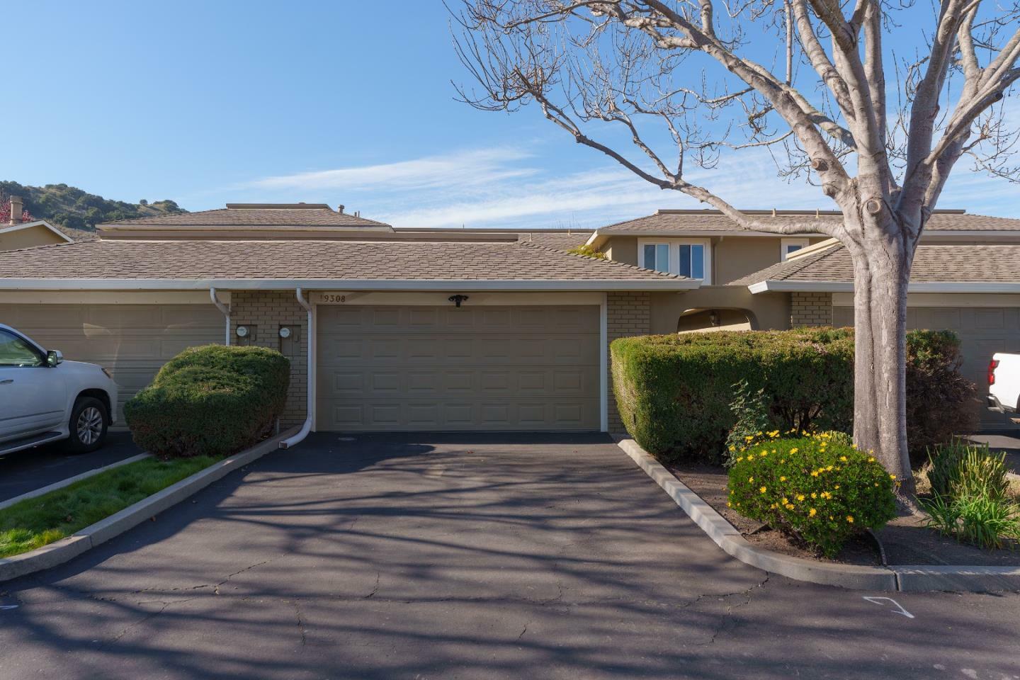 Property Photo:  19308 Creekside Circle  CA 93908 