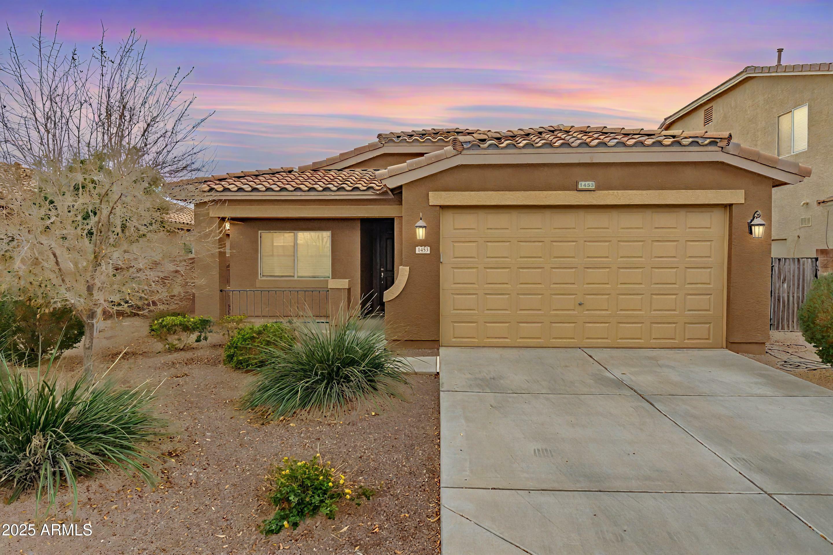 Property Photo:  1453 W Birch Road  AZ 85140 