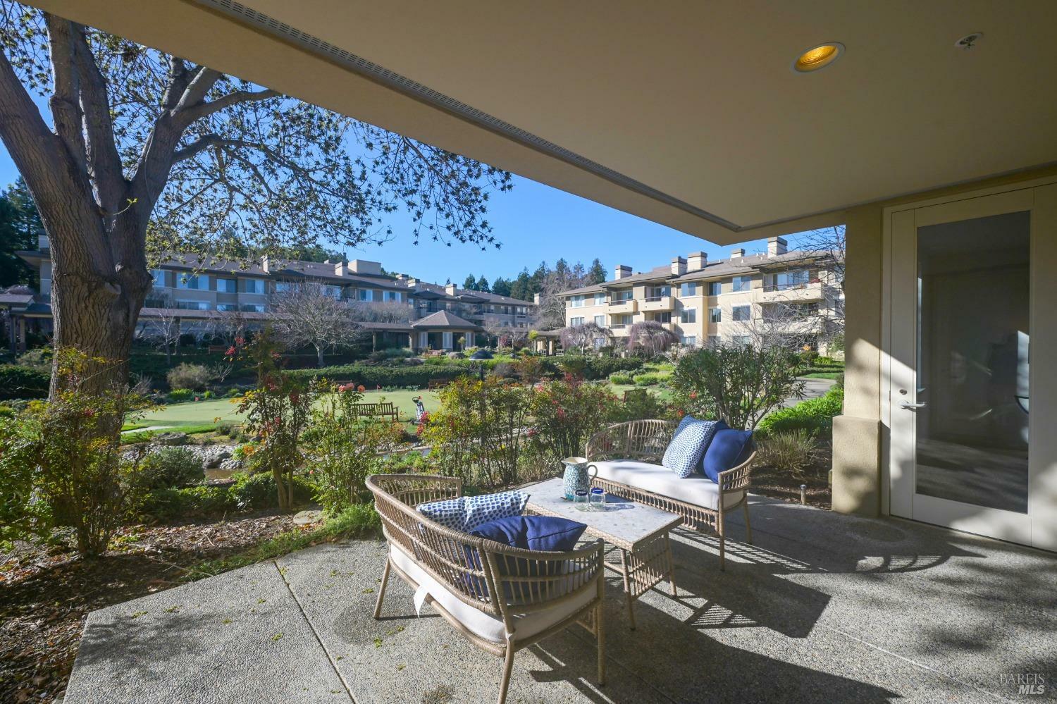 Property Photo:  300 Deer Valley Road 2J  CA 94903 