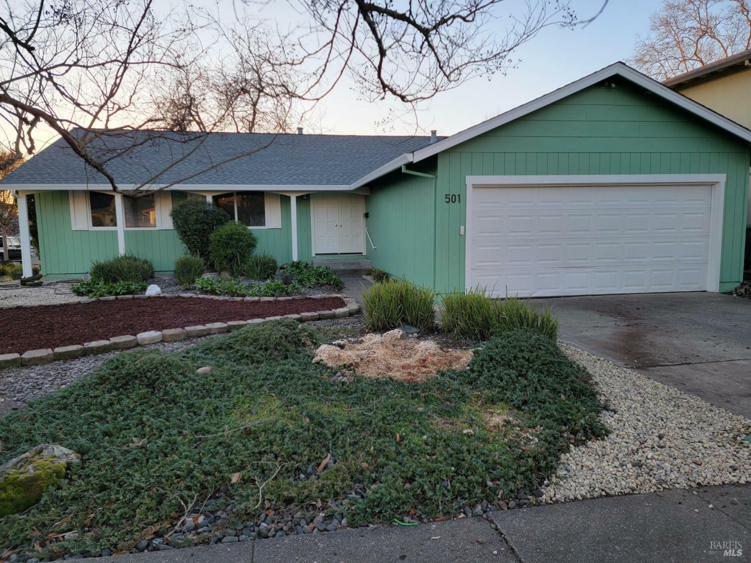 Property Photo:  501 Garfield Park Avenue  CA 95409 