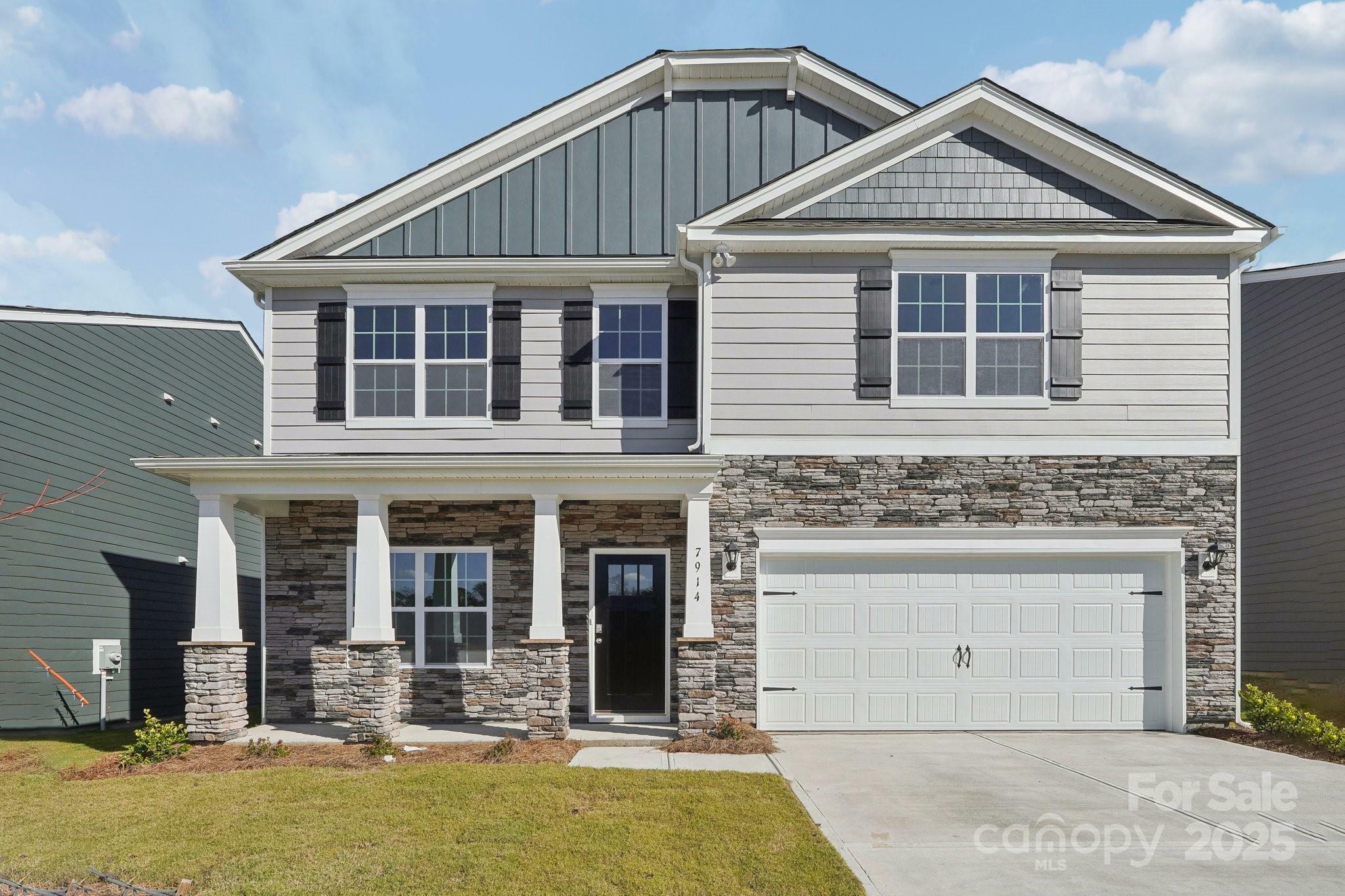Property Photo: 2323 Riggs Road NC 28673