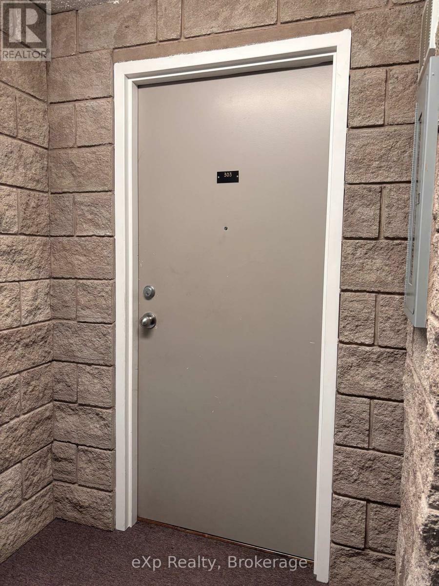 Property Photo: 205 Archy Street South 303 ON N0G 2V0