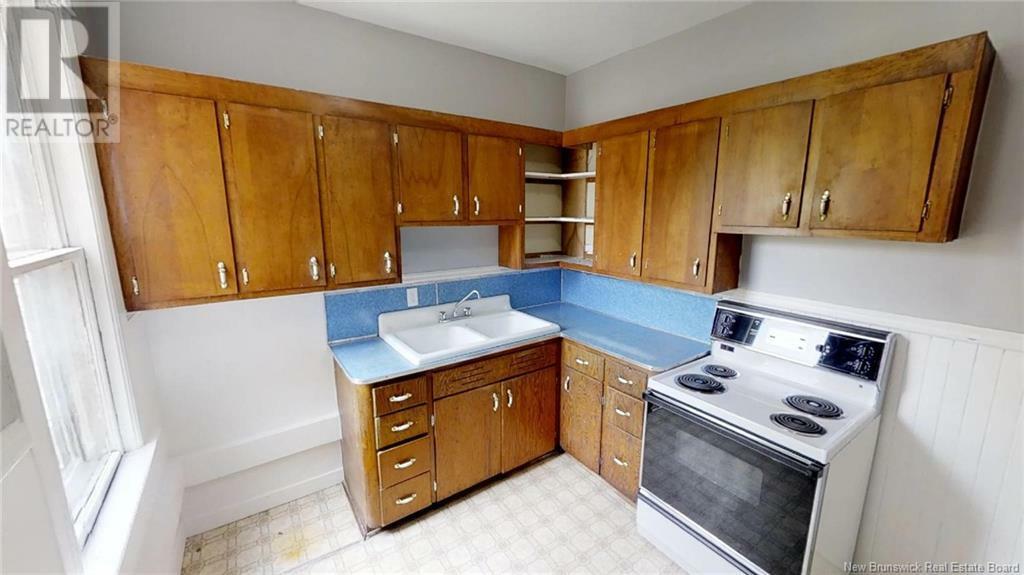 Property Photo:  37 Victoria Street  NB E2K 1L2 