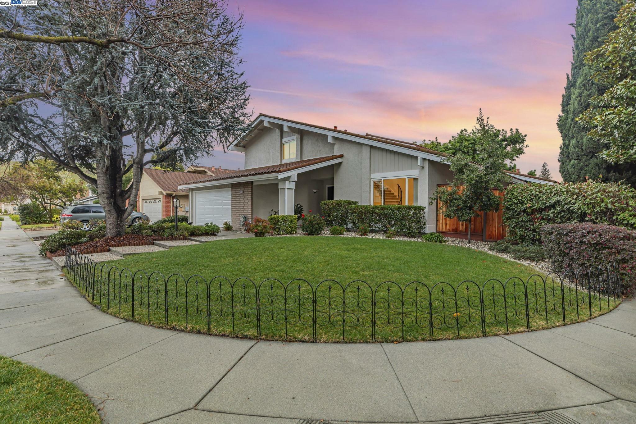 Property Photo:  820 Optimo Ave  CA 94539 