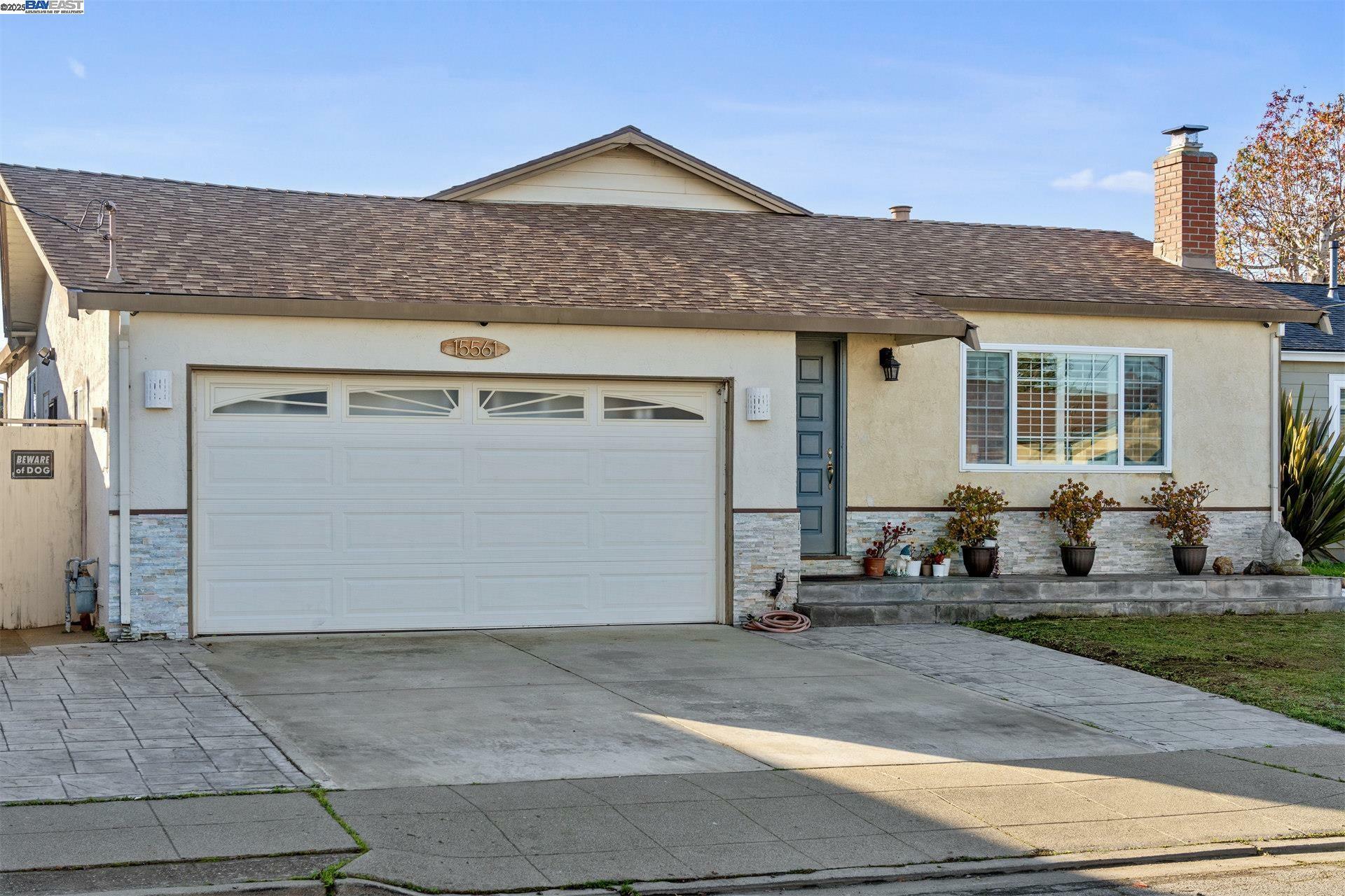 Property Photo:  15561 Calgary St  CA 94579 