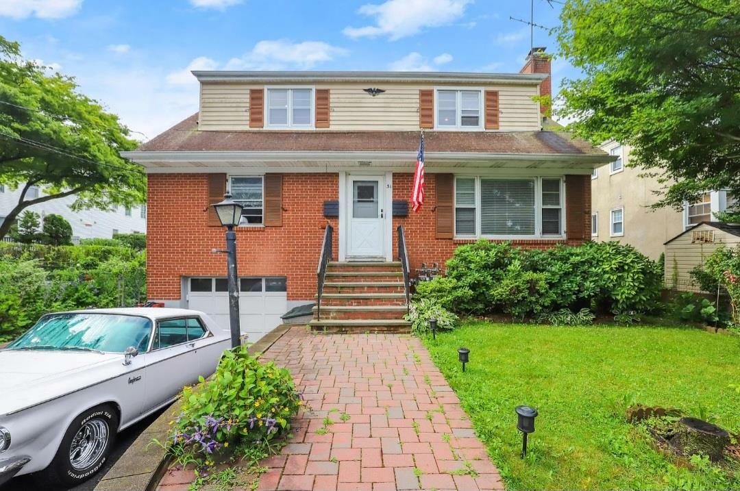 Property Photo:  31 Holland Street  NY 10528 