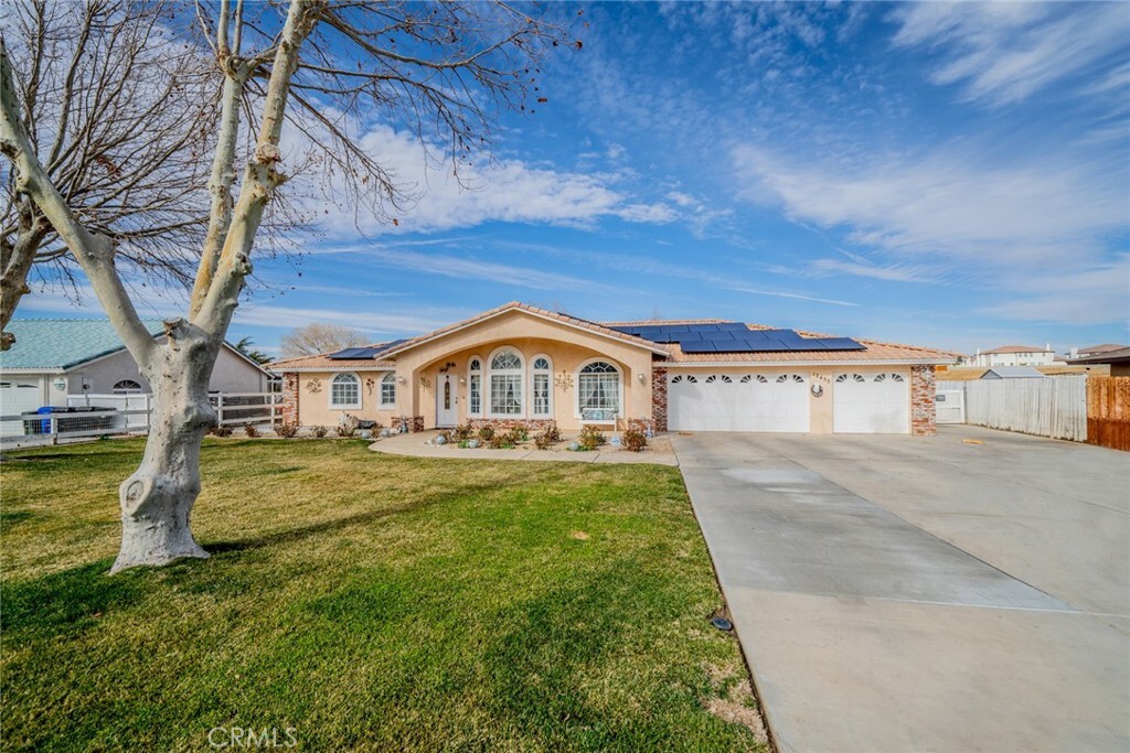 Property Photo:  12455 Reata Road  CA 92308 