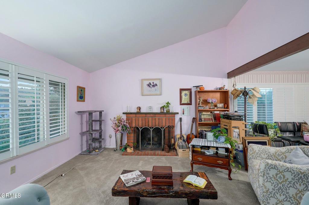 Property Photo:  2209 Aspenpark Court  CA 91362 