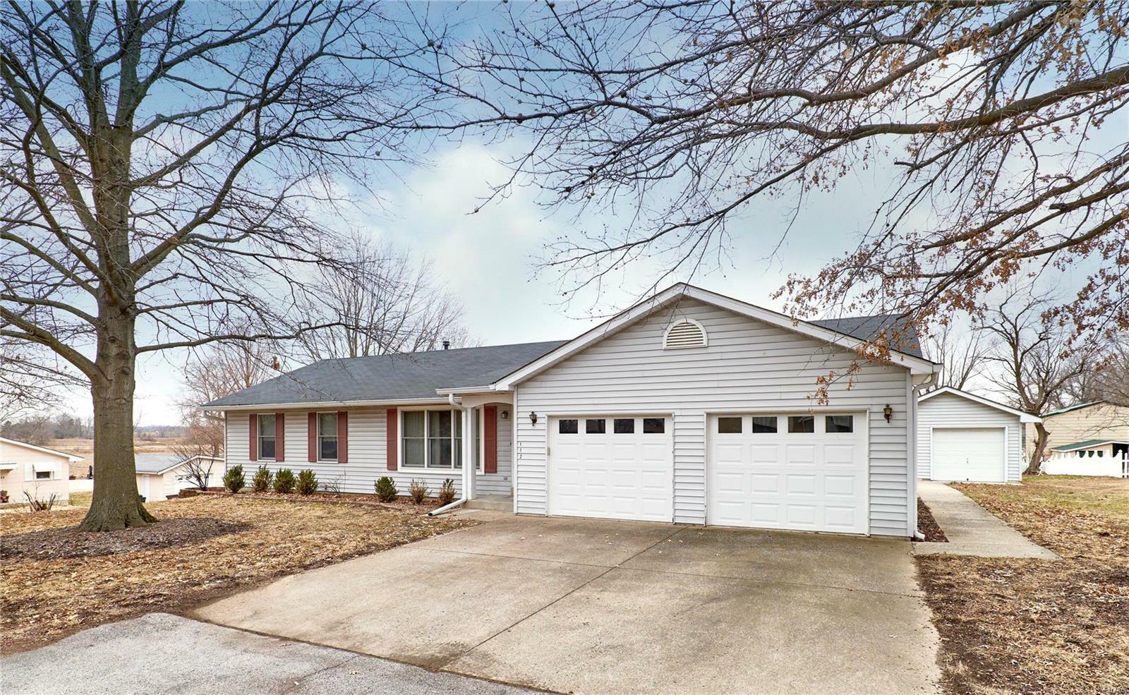 Property Photo:  112 Sycamore Street  MO 63369 