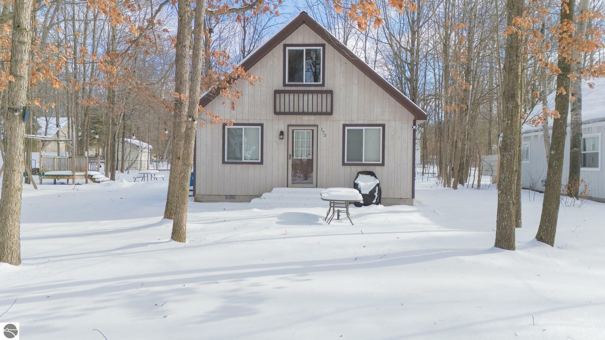 Property Photo:  173 Pepperell  MI 48629 