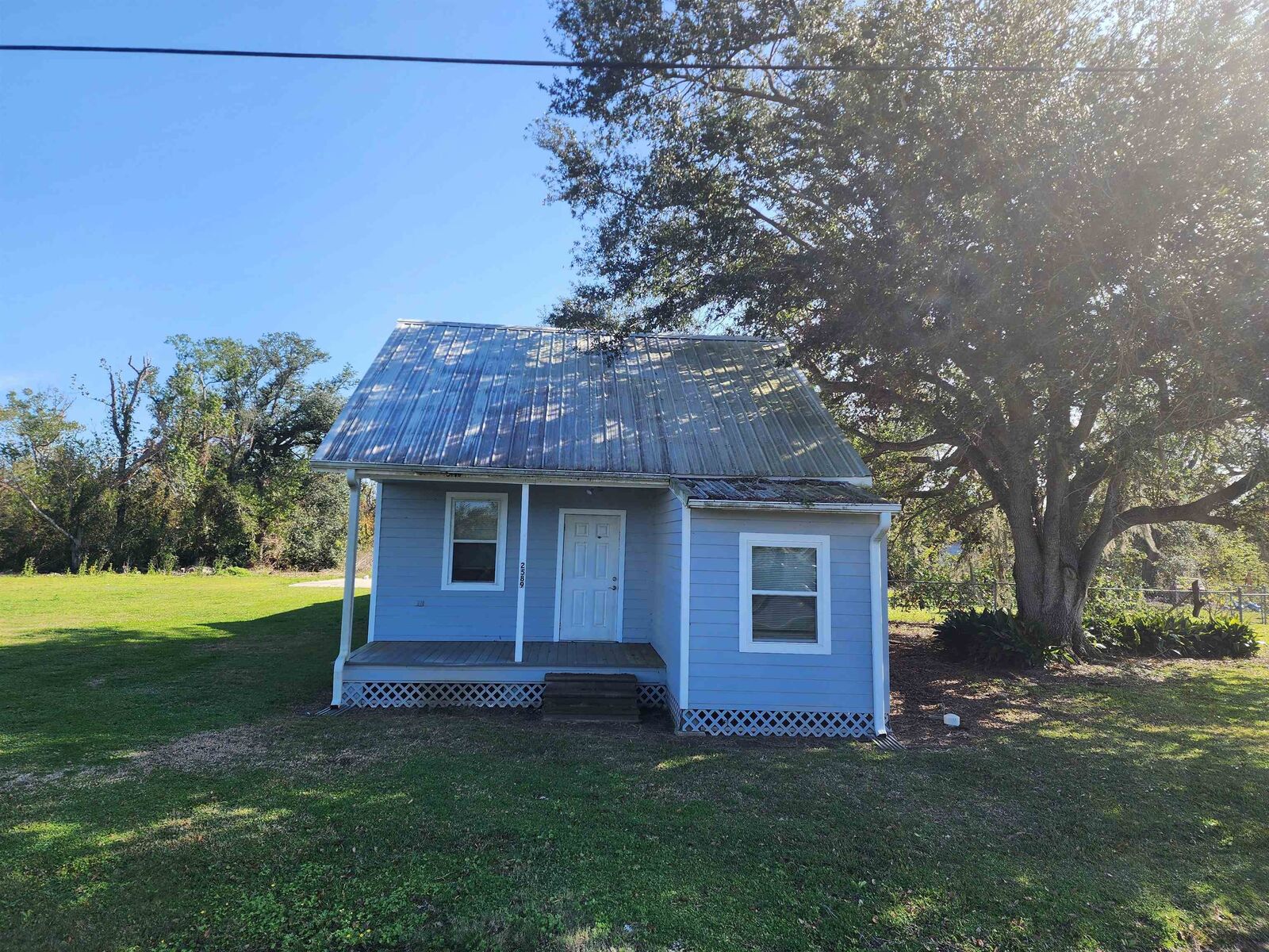 Property Photo: 2589 Bayou Dularge Rd LA 70397