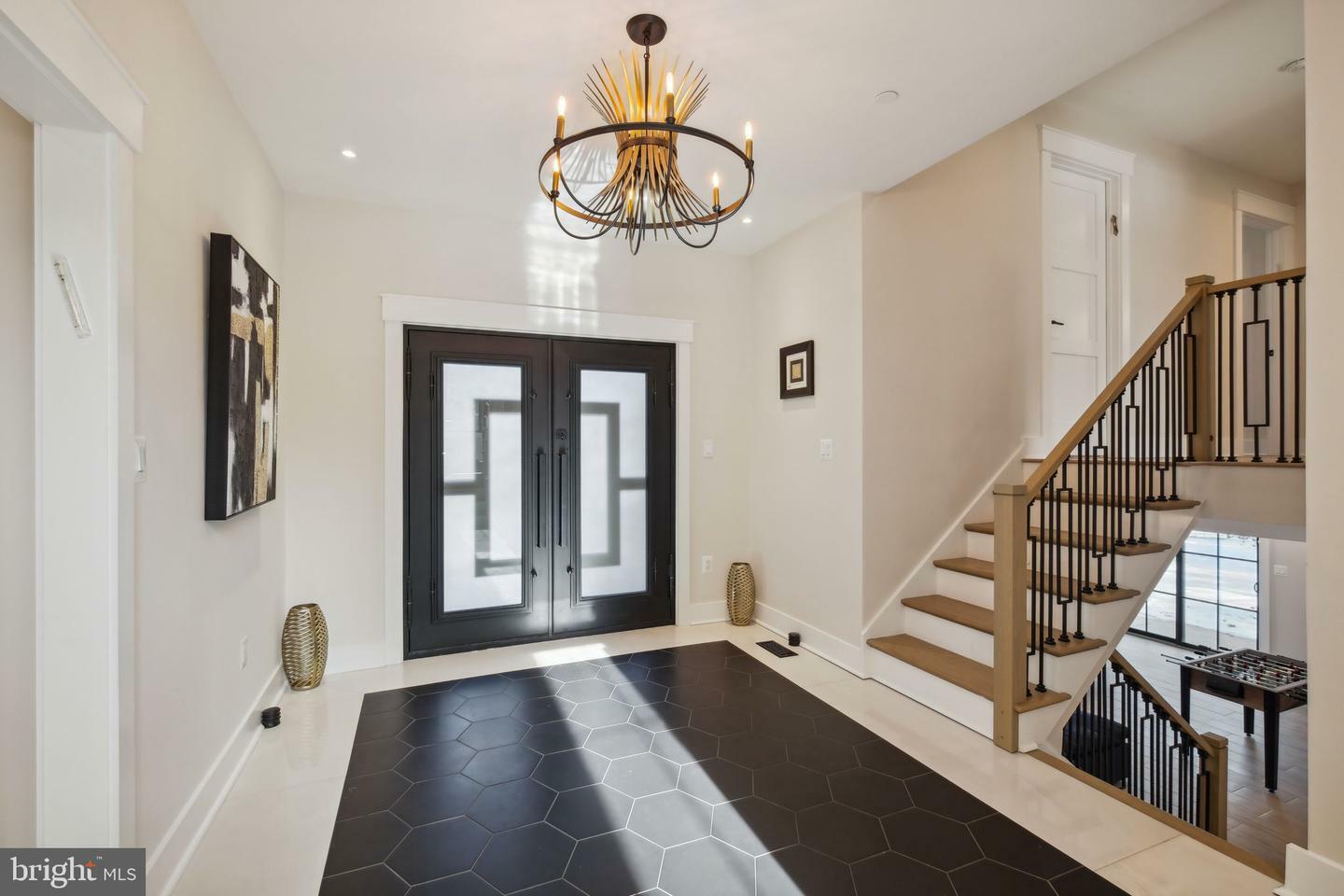 Property Photo: 11624 Danville Drive MD 20852