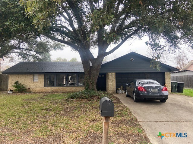 Property Photo:  4110 Birch Boulevard  TX 76502 