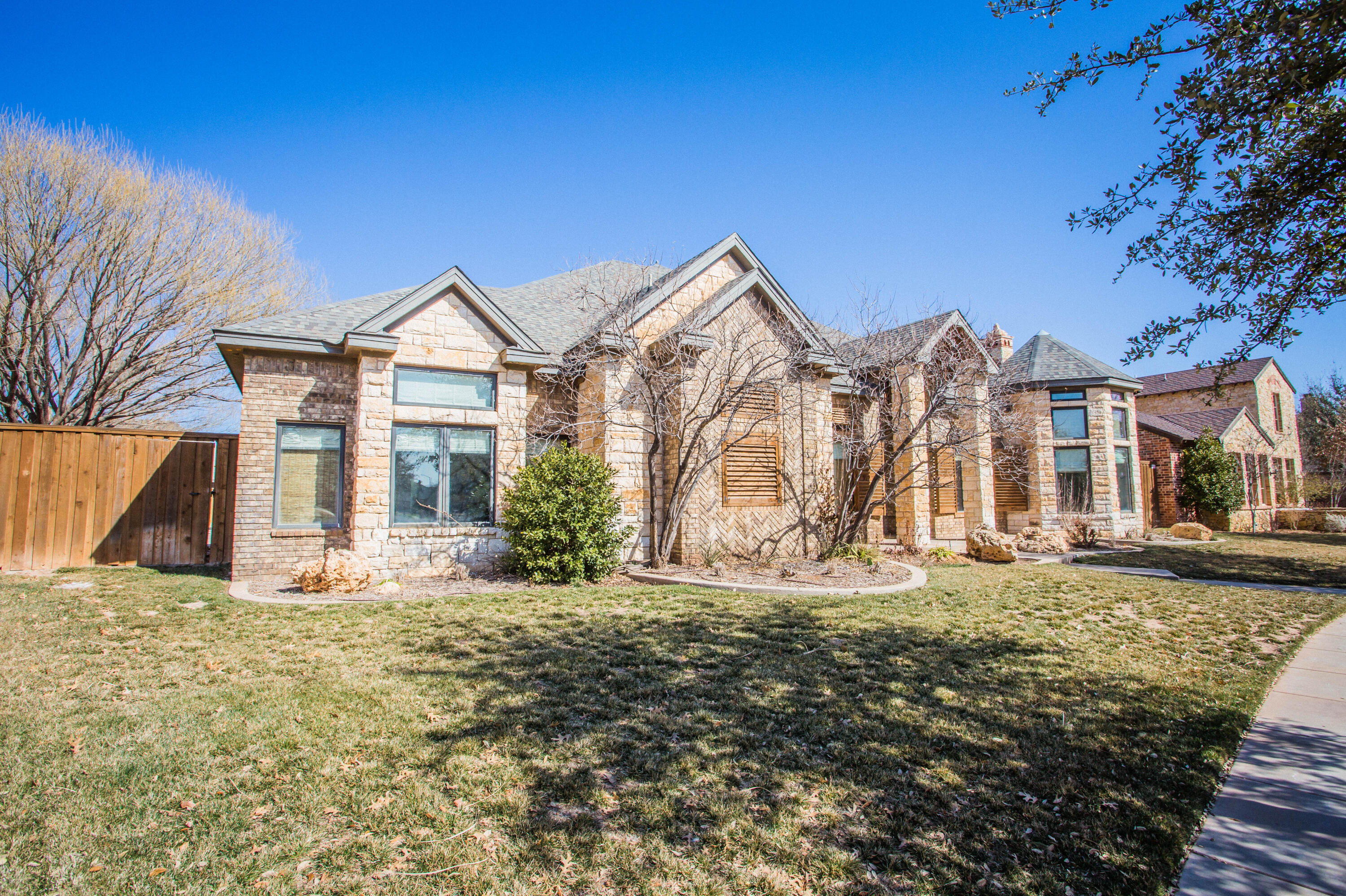 6112 89th Street  Lubbock TX 79424 photo