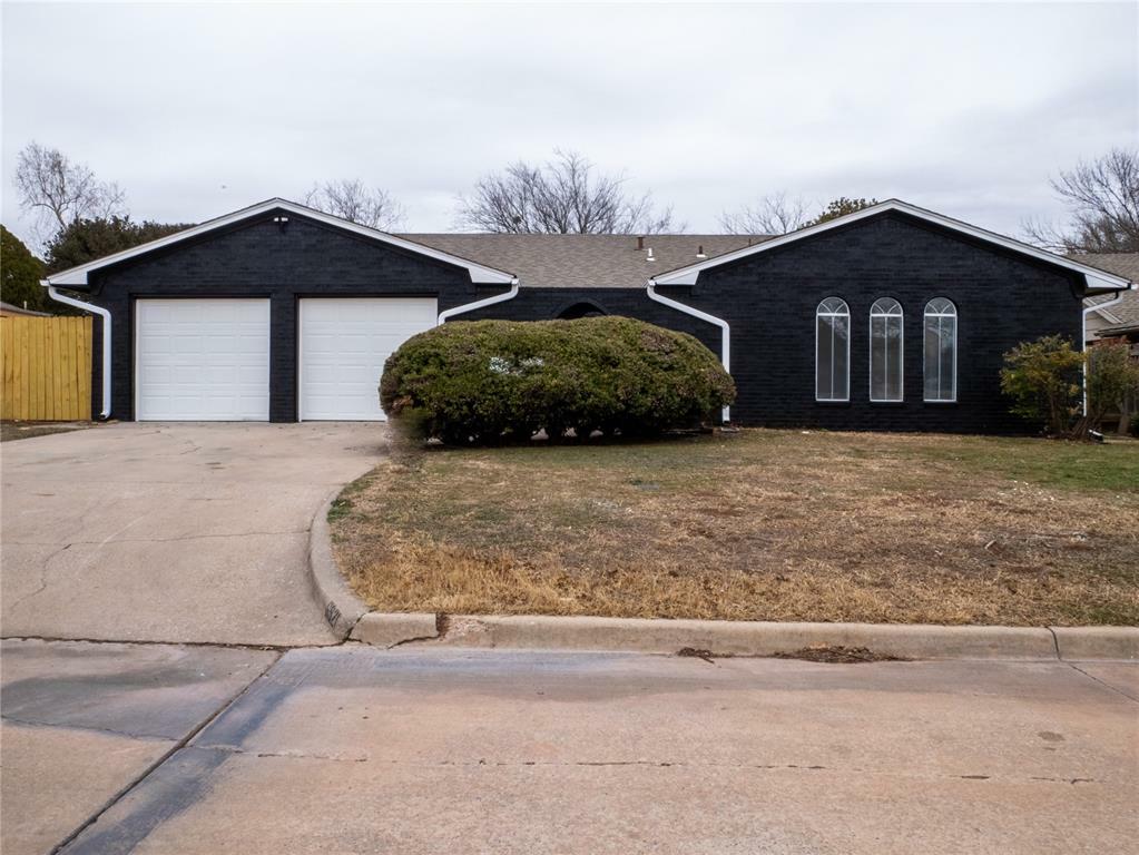 Property Photo:  6921 NW Eisenhower Drive  OK 73505 