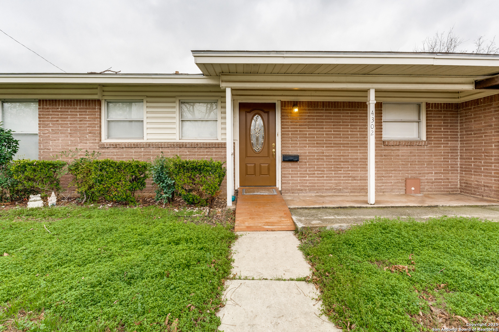 Property Photo: 4302 Waikiki Dr. TX 78218