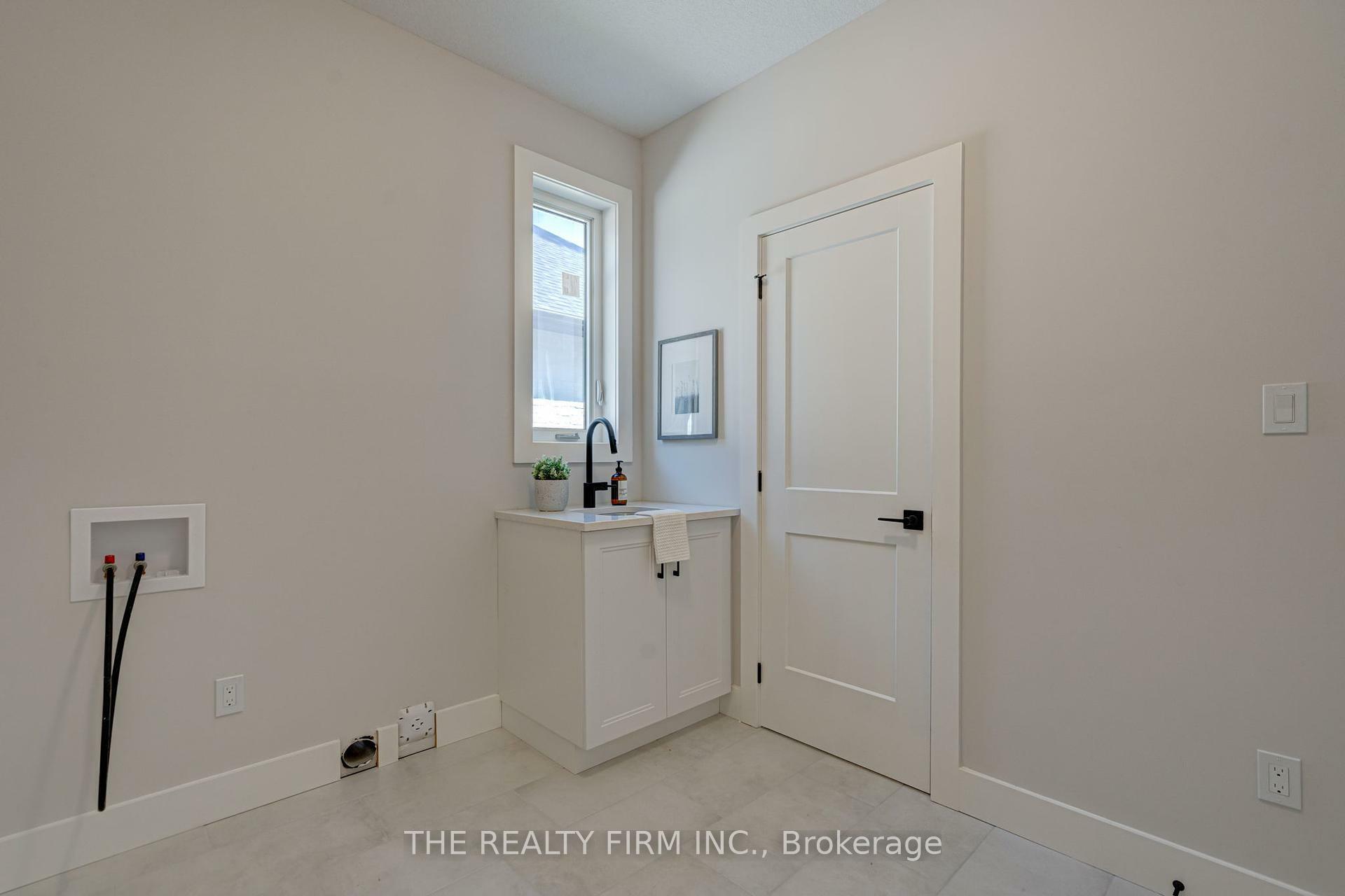 Property Photo: 22701 Adelaide Road 27 ON N0L 1W0