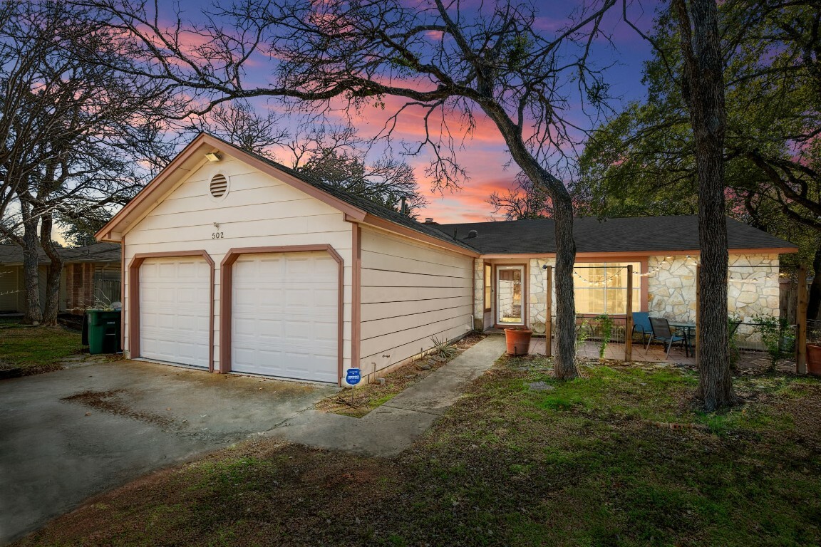 Property Photo:  502 Honeysuckle Drive  TX 78613 