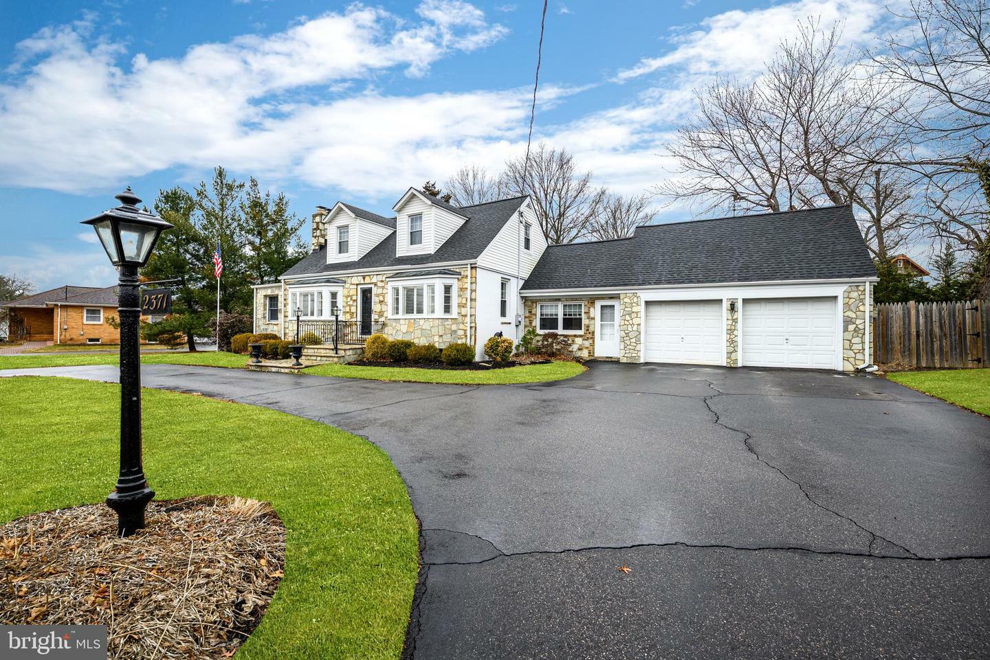 Property Photo:  2371 Pennington Road  NJ 08534 